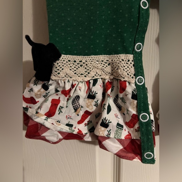 HTF Ricrac & Ruffles romper, Christmas, Rudolph, green, size 12 mo, Super cute - Picture 4 of 6
